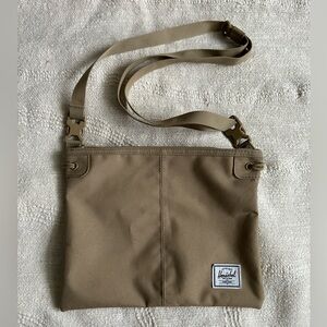 HERSCHEL Crossbody Pouch Bag